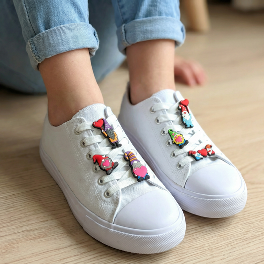 ROMANTIC GNOME SHOE CHARM COLLECTION (Pack of 6) Romantic Heart Trolls, Set of Essentials