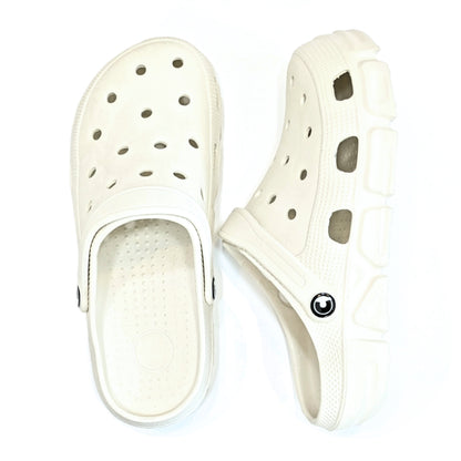 White Craytown Unisex Clogs, W8-10, M6-8